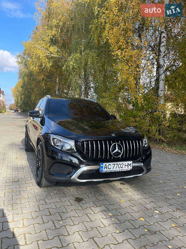 Позашляховик / Кросовер Mercedes-Benz GLC-Class 2017 в Луцьку