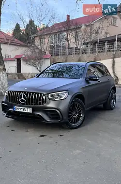 Mercedes-Benz GLC-Class 2021
