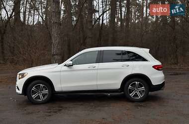 Внедорожник / Кроссовер Mercedes-Benz GLC-Class 2017 в 