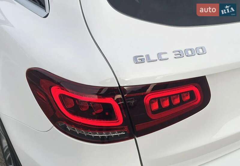 Позашляховик / Кросовер Mercedes-Benz GLC-Class 2020 в Києві