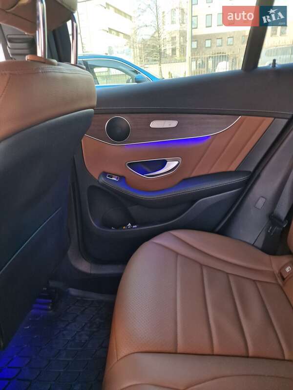 Внедорожник / Кроссовер Mercedes-Benz GLC-Class 2021 в Киеве