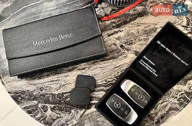 Внедорожник / Кроссовер Mercedes-Benz GLC-Class 2020 в 