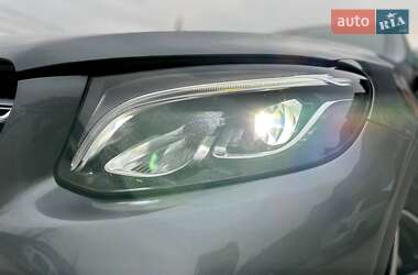 Внедорожник / Кроссовер Mercedes-Benz GLC-Class 2017 в 