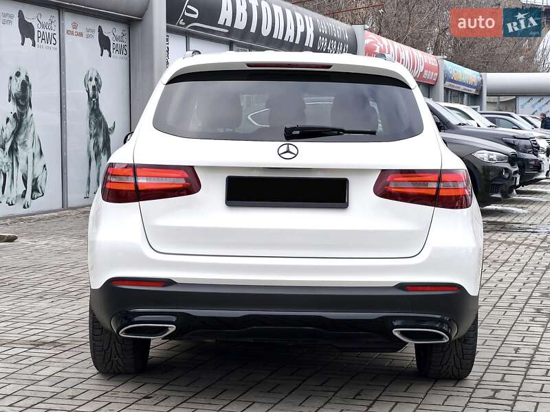 Позашляховик / Кросовер Mercedes-Benz GLC-Class 2015 в Дніпрі