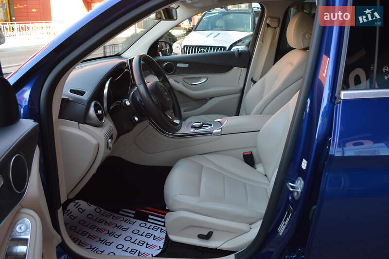 Внедорожник / Кроссовер Mercedes-Benz GLC-Class 2018 в Львове