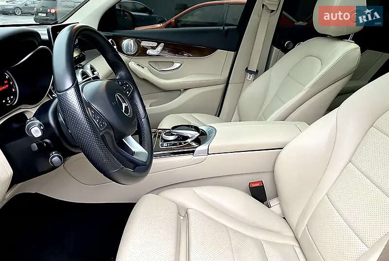 Позашляховик / Кросовер Mercedes-Benz GLC-Class 2015 в Львові