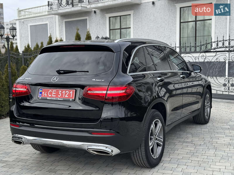 Внедорожник / Кроссовер Mercedes-Benz GLC-Class 2019 в Киеве