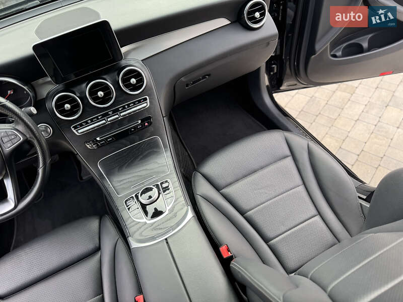 Внедорожник / Кроссовер Mercedes-Benz GLC-Class 2019 в Киеве