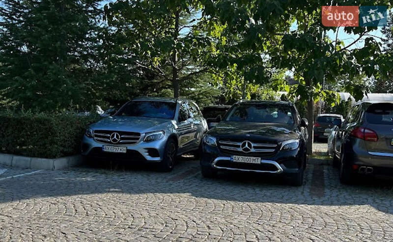 Позашляховик / Кросовер Mercedes-Benz GLC-Class 2015 в Києві