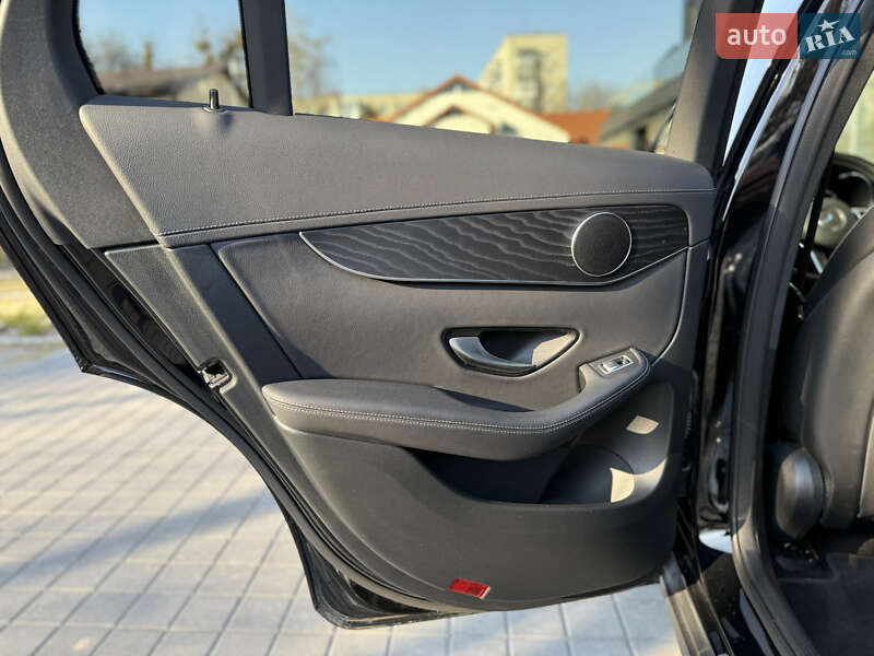 Позашляховик / Кросовер Mercedes-Benz GLC-Class 2020 в Львові