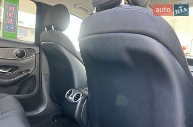 Внедорожник / Кроссовер Mercedes-Benz GLC-Class 2016 в 