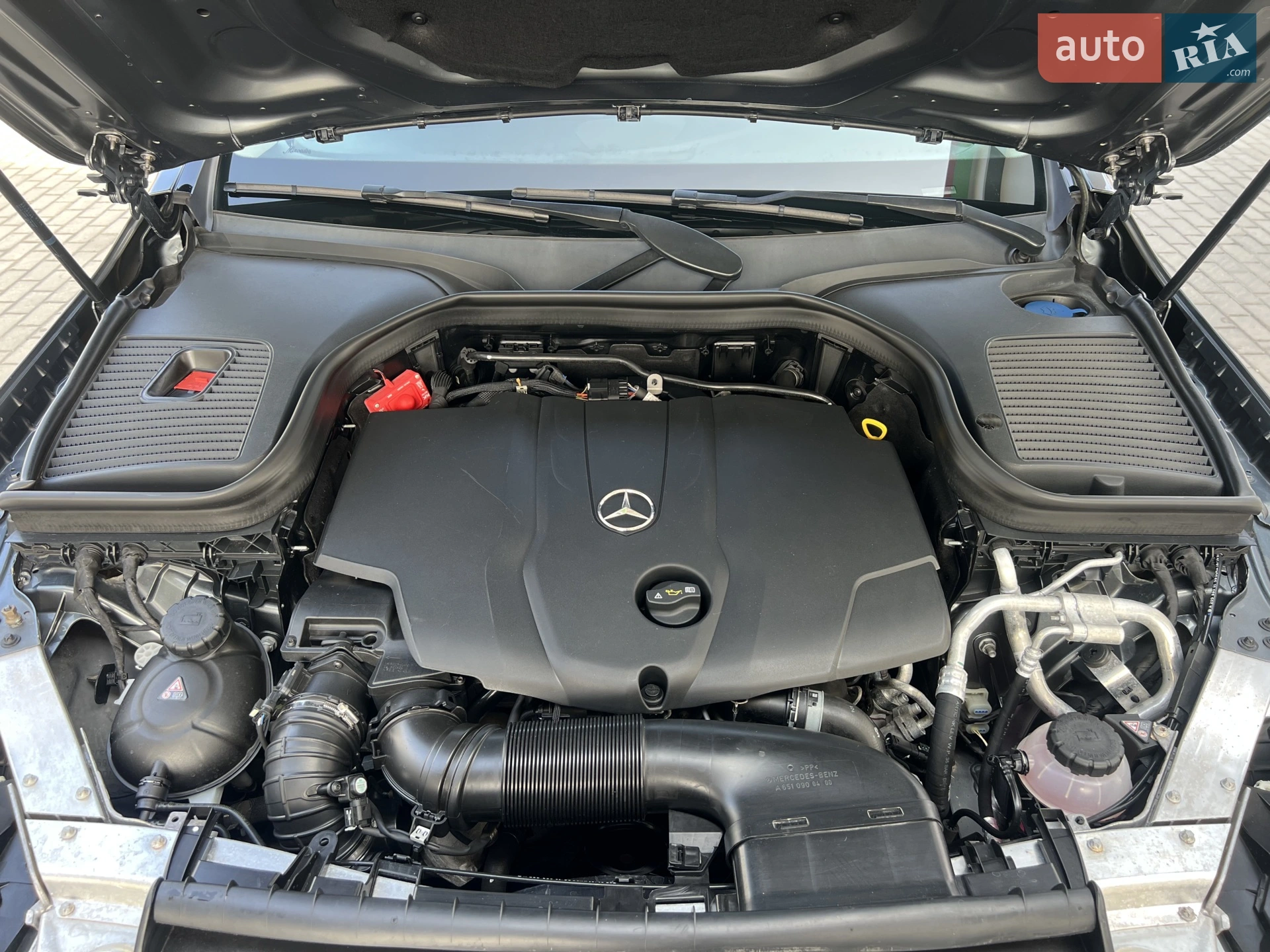 2016 Mercedes-Benz GLC - мініатюра 61