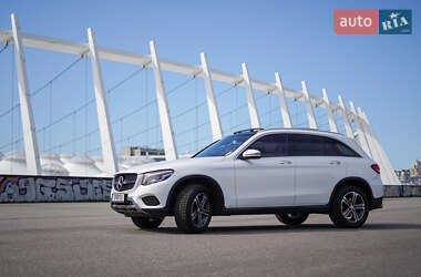 Позашляховик / Кросовер Mercedes-Benz GLC-Class 2015 в 