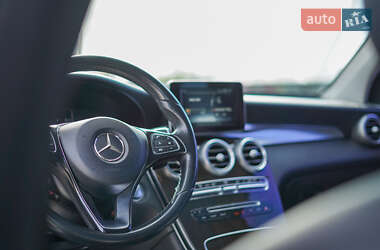 Позашляховик / Кросовер Mercedes-Benz GLC-Class 2015 в 
