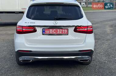 Внедорожник / Кроссовер Mercedes-Benz GLC-Class 2018 в 