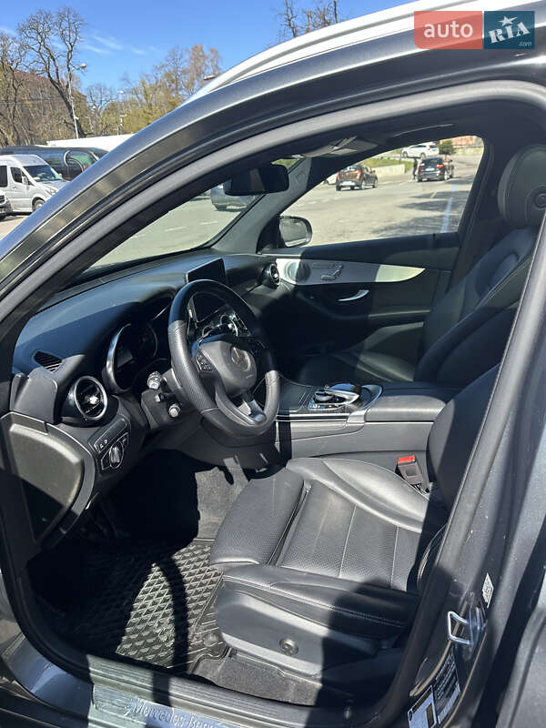 Внедорожник / Кроссовер Mercedes-Benz GLC-Class 2019 в Львове