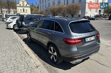 Позашляховик / Кросовер Mercedes-Benz GLC-Class 2019 в 