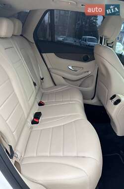 Внедорожник / Кроссовер Mercedes-Benz GLC-Class 2021 в 