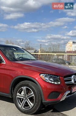 Внедорожник / Кроссовер Mercedes-Benz GLC-Class 2017 в 