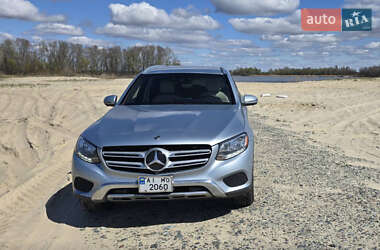Внедорожник / Кроссовер Mercedes-Benz GLC-Class 2017 в 