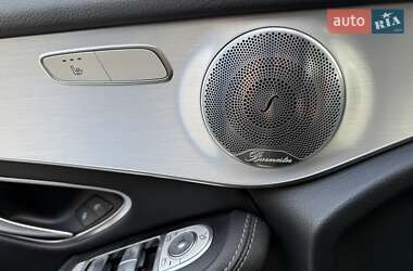 Внедорожник / Кроссовер Mercedes-Benz GLC-Class 2017 в 