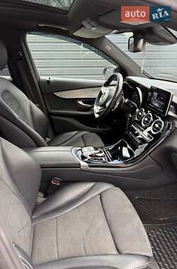 Внедорожник / Кроссовер Mercedes-Benz GLC-Class 2017 в 