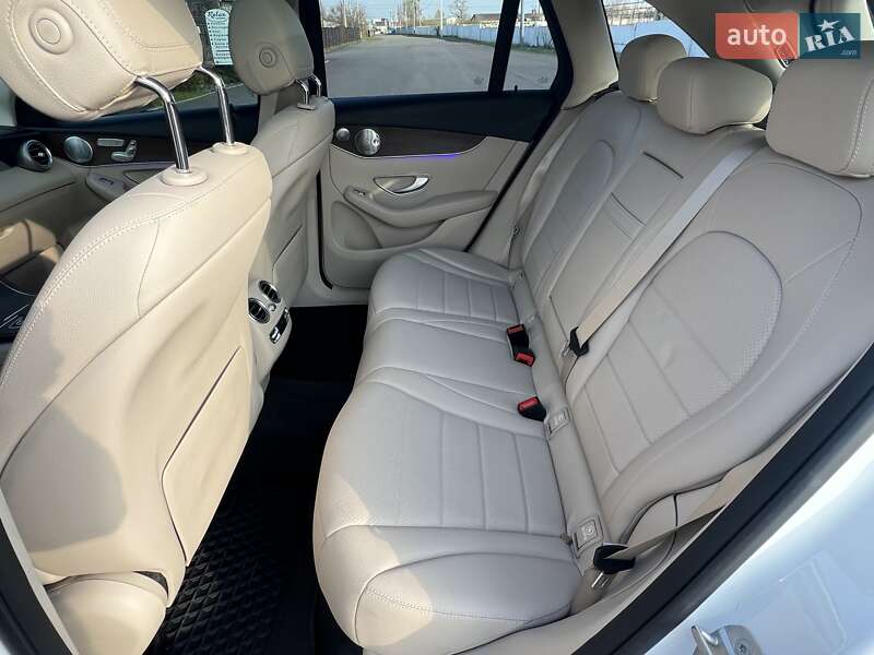Внедорожник / Кроссовер Mercedes-Benz GLC-Class 2020 в Киеве фото 44 Внедорожник / Кроссовер Mercedes-Benz GLC-Class 2020 в Киеве