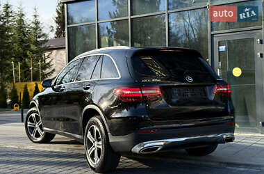 Внедорожник / Кроссовер Mercedes-Benz GLC-Class 2016 в 