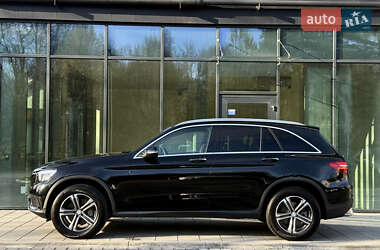 Внедорожник / Кроссовер Mercedes-Benz GLC-Class 2016 в 