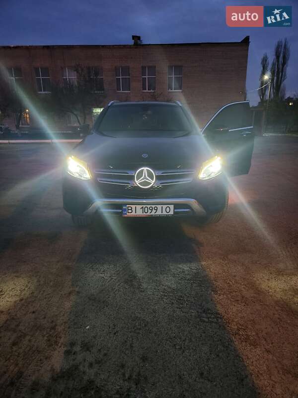 Внедорожник / Кроссовер Mercedes-Benz GLC-Class 2018 в Горишних Плавнях