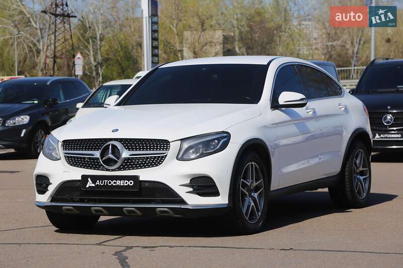 Внедорожник / Кроссовер Mercedes-Benz GLC-Class 2016 в Киеве