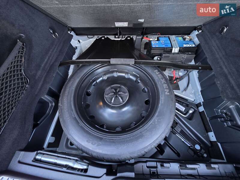 Внедорожник / Кроссовер Mercedes-Benz GLC-Class 2023 в Тернополе