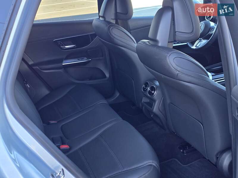 Внедорожник / Кроссовер Mercedes-Benz GLC-Class 2023 в Тернополе