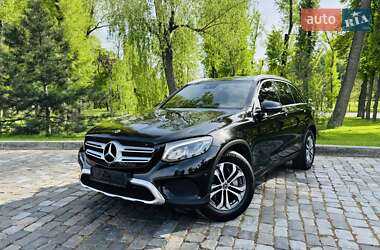 Внедорожник / Кроссовер Mercedes-Benz GLC-Class 2018 в 