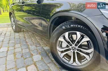 Внедорожник / Кроссовер Mercedes-Benz GLC-Class 2018 в 