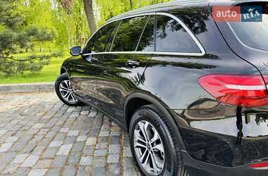 Внедорожник / Кроссовер Mercedes-Benz GLC-Class 2018 в 