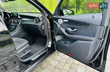 Внедорожник / Кроссовер Mercedes-Benz GLC-Class 2018 в 