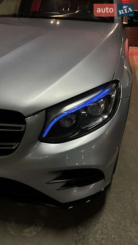 Позашляховик / Кросовер Mercedes-Benz GLC-Class 2015 в Києві