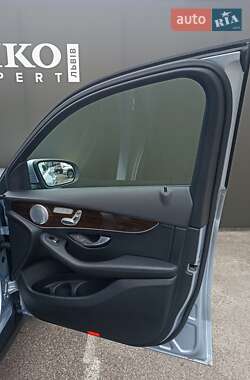Внедорожник / Кроссовер Mercedes-Benz GLC-Class 2017 в 