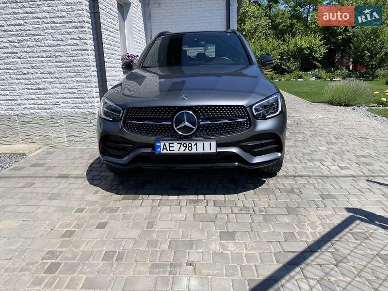 Внедорожник / Кроссовер Mercedes-Benz GLC-Class 2019 в Днепре фото 2 Внедорожник / Кроссовер Mercedes-Benz GLC-Class 2019 в Днепре
