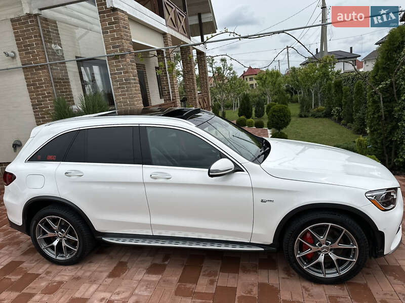 Позашляховик / Кросовер Mercedes-Benz GLC-Class 2022 в Чернівцях