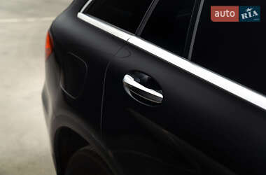 Внедорожник / Кроссовер Mercedes-Benz GLC-Class 2021 в 