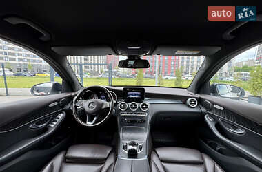 Позашляховик / Кросовер Mercedes-Benz GLC-Class 2017 в 