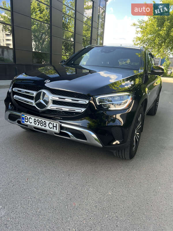 Внедорожник / Кроссовер Mercedes-Benz GLC-Class 2019 в 