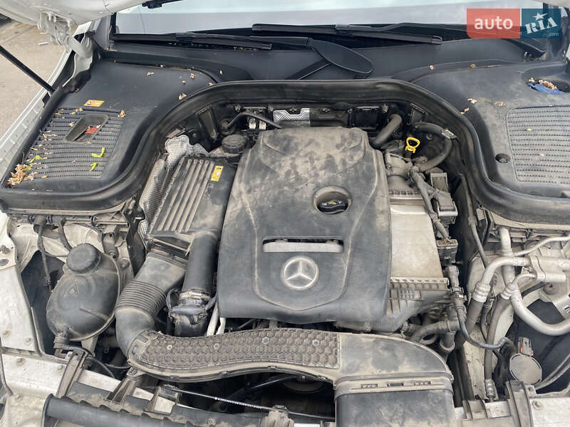 Позашляховик / Кросовер Mercedes-Benz GLC-Class 2015 в Києві фото 27 Позашляховик / Кросовер Mercedes-Benz GLC-Class 2015 в Києві