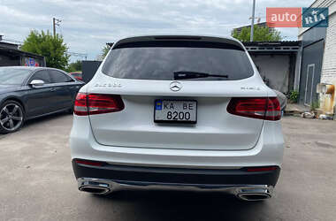 Позашляховик / Кросовер Mercedes-Benz GLC-Class 2015 в 