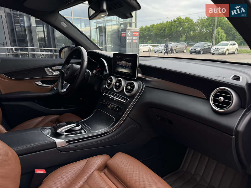 Позашляховик / Кросовер Mercedes-Benz GLC-Class 2017 в Луцьку