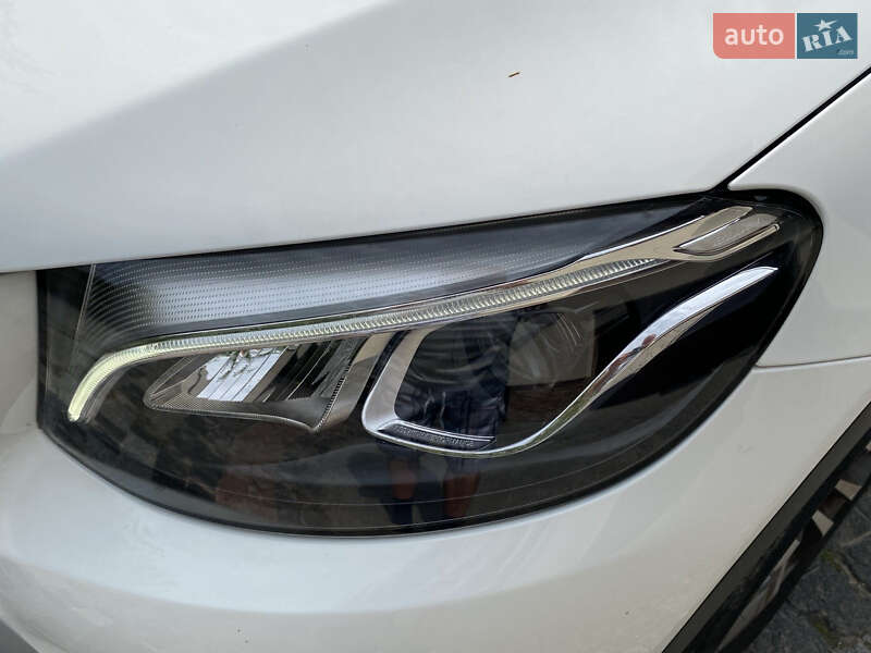 Внедорожник / Кроссовер Mercedes-Benz GLC-Class 2019 в Львове фото 10 Внедорожник / Кроссовер Mercedes-Benz GLC-Class 2019 в Львове