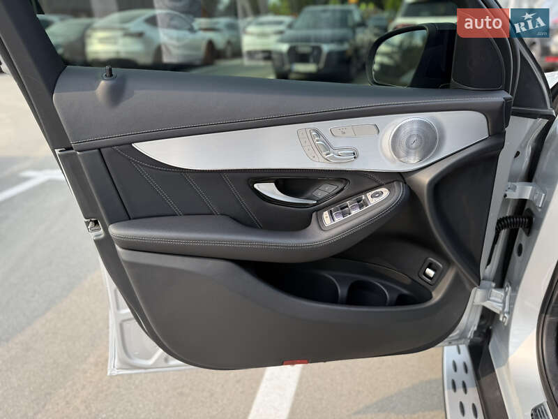 Внедорожник / Кроссовер Mercedes-Benz GLC-Class 2018 в Киеве