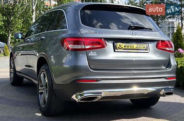 Позашляховик / Кросовер Mercedes-Benz GLC-Class 2017 в 